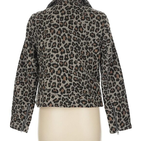 Cupcakes & Cashmere - Cheetah Print Jacket - Picture 2 of 6